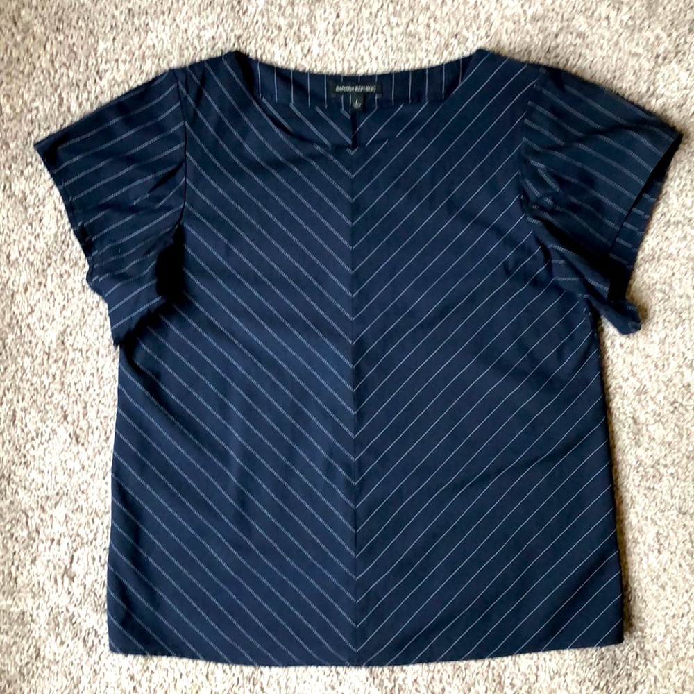 Banana Republic ladies blouse, navy, L